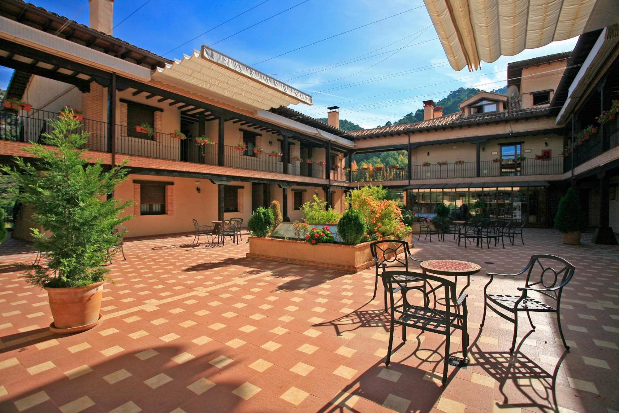 Coto Del Valle De Cazorla Hotel Exterior photo